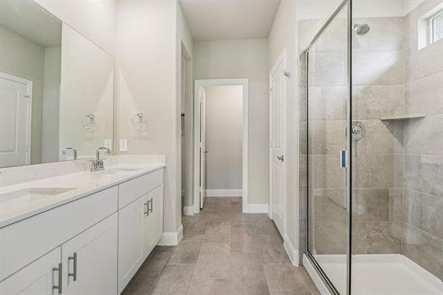 Building Photo - 600 Stagg St