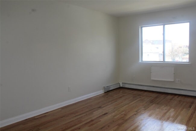 Building Photo - 274 Robinson Ave