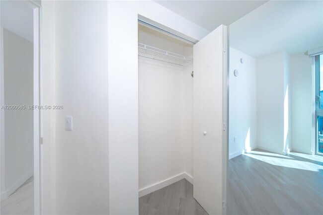 Building Photo - 1100 S Miami Ave