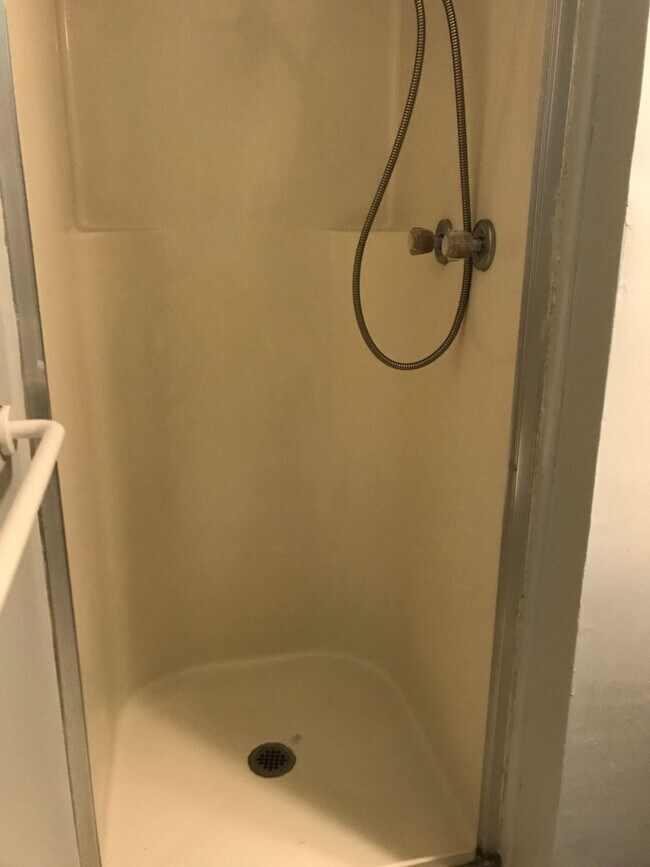 Building Photo - 462 Bub Teems Rd