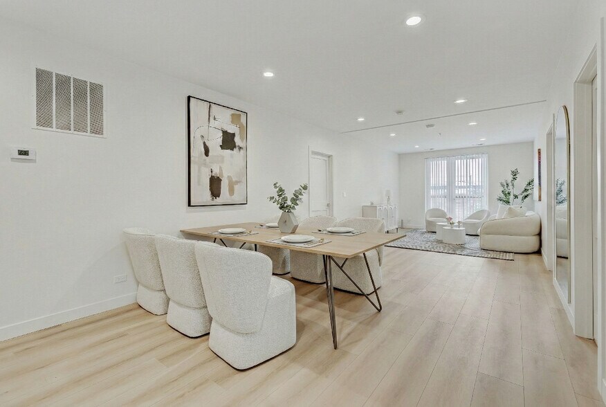 Building Photo - 9201 N Milwaukee Ave