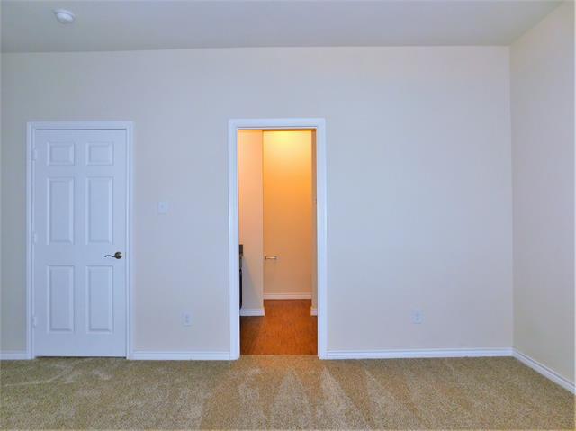 Building Photo - 5404 Dolores Pl