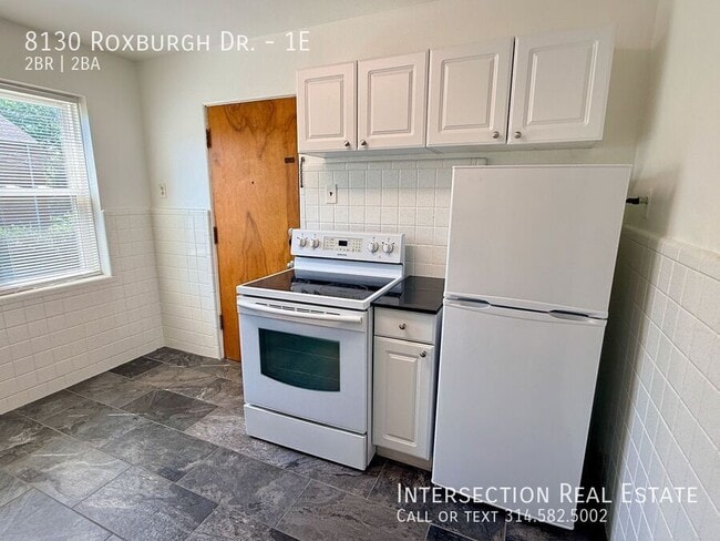 Building Photo - 8130 Roxburgh Dr