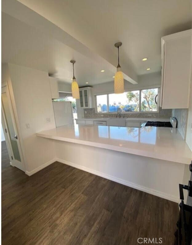 Building Photo - 577 S Coast Hwy