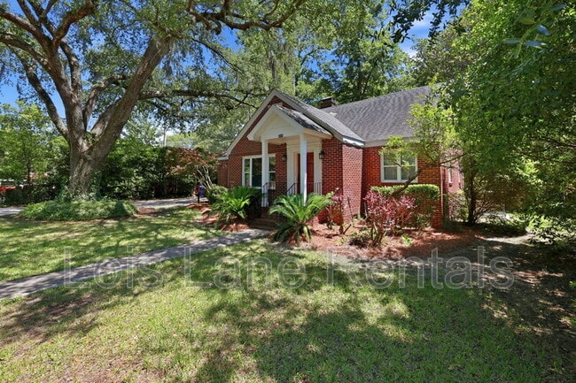 Building Photo - 2043 Wappoo Dr