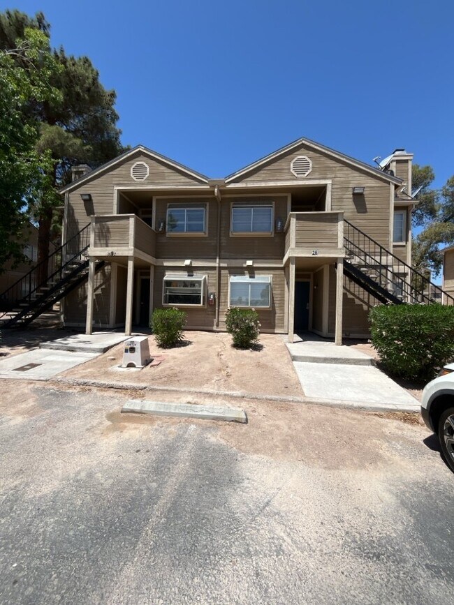 Primary Photo - A stunning 2-bedroom, 1-bathroom rental pr...