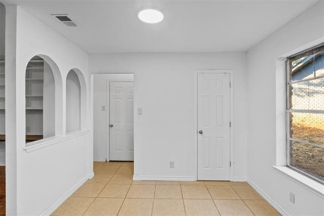 Building Photo - 2709 Jewell Dr