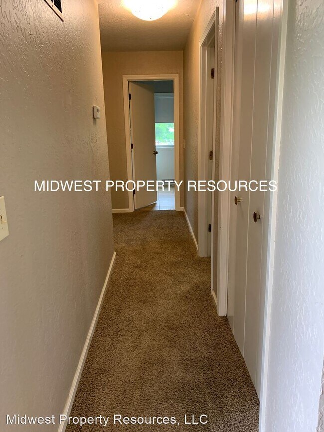 Building Photo - 3 br, 2 bath House - 15501 S Evans Rd