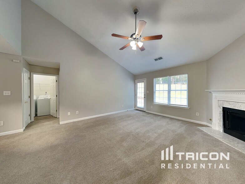 Building Photo - 5545 Amber Cove Way