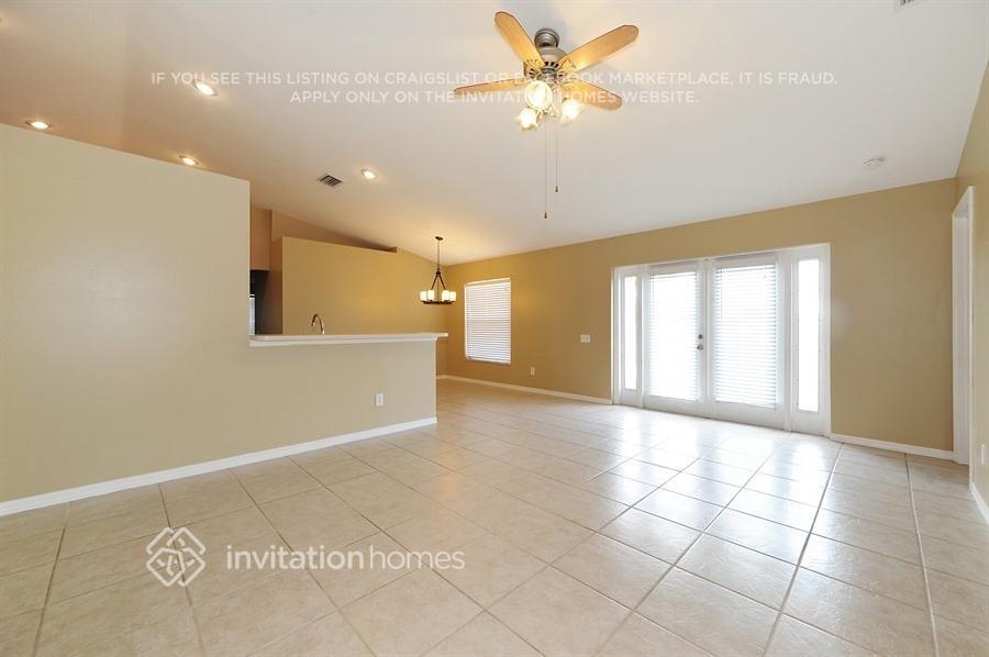 Building Photo - 12001 Colonial Estates Ln