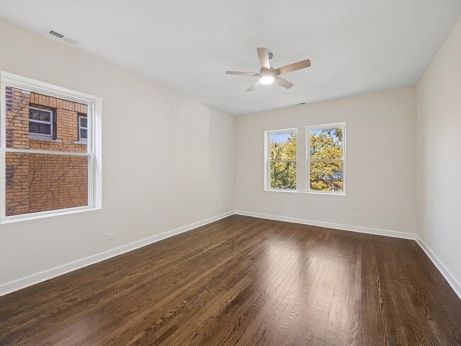 Building Photo - 5547 W Jackson Blvd