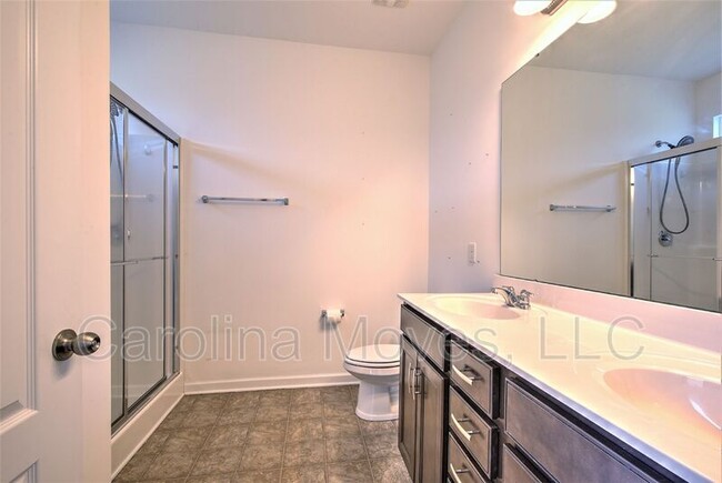 Building Photo - 148 Caledonia Dr