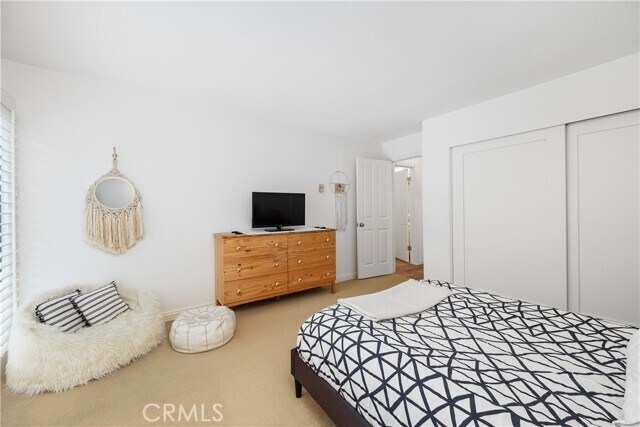 Building Photo - 2322 Palos Verdes Dr W