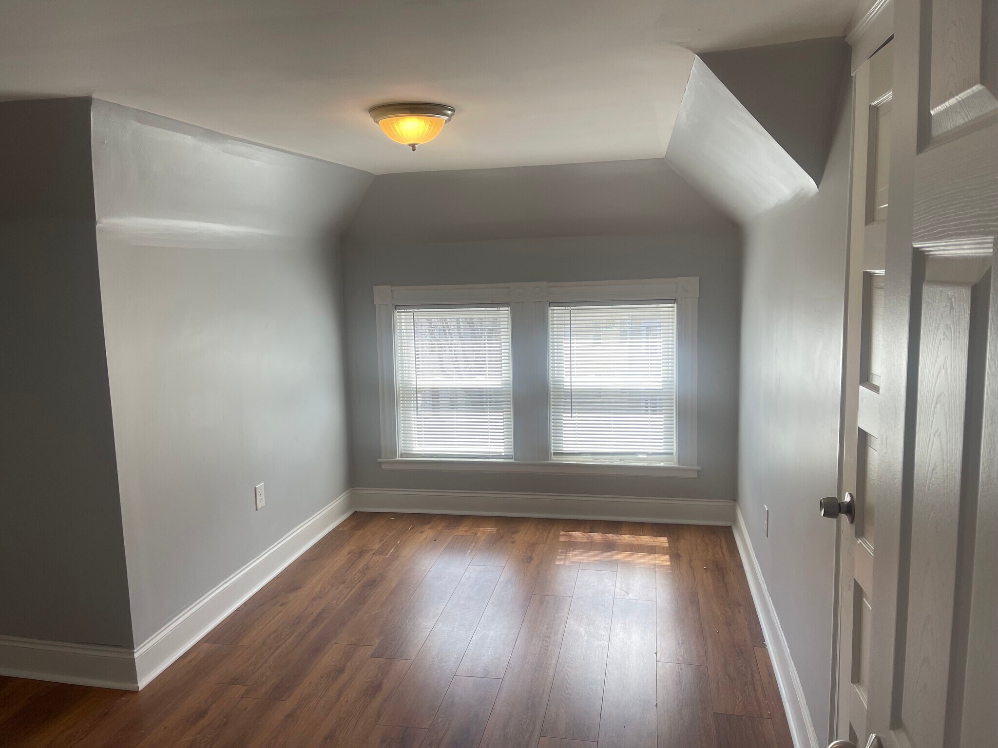 Building Photo - 26 Babson St