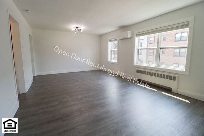 Building Photo - 1823 Griswold Dr