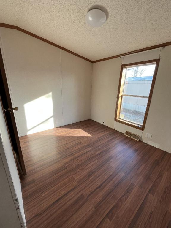 Building Photo - 820 N Quail Valley Loop