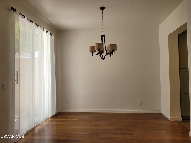 Building Photo - 510 Sonata Way