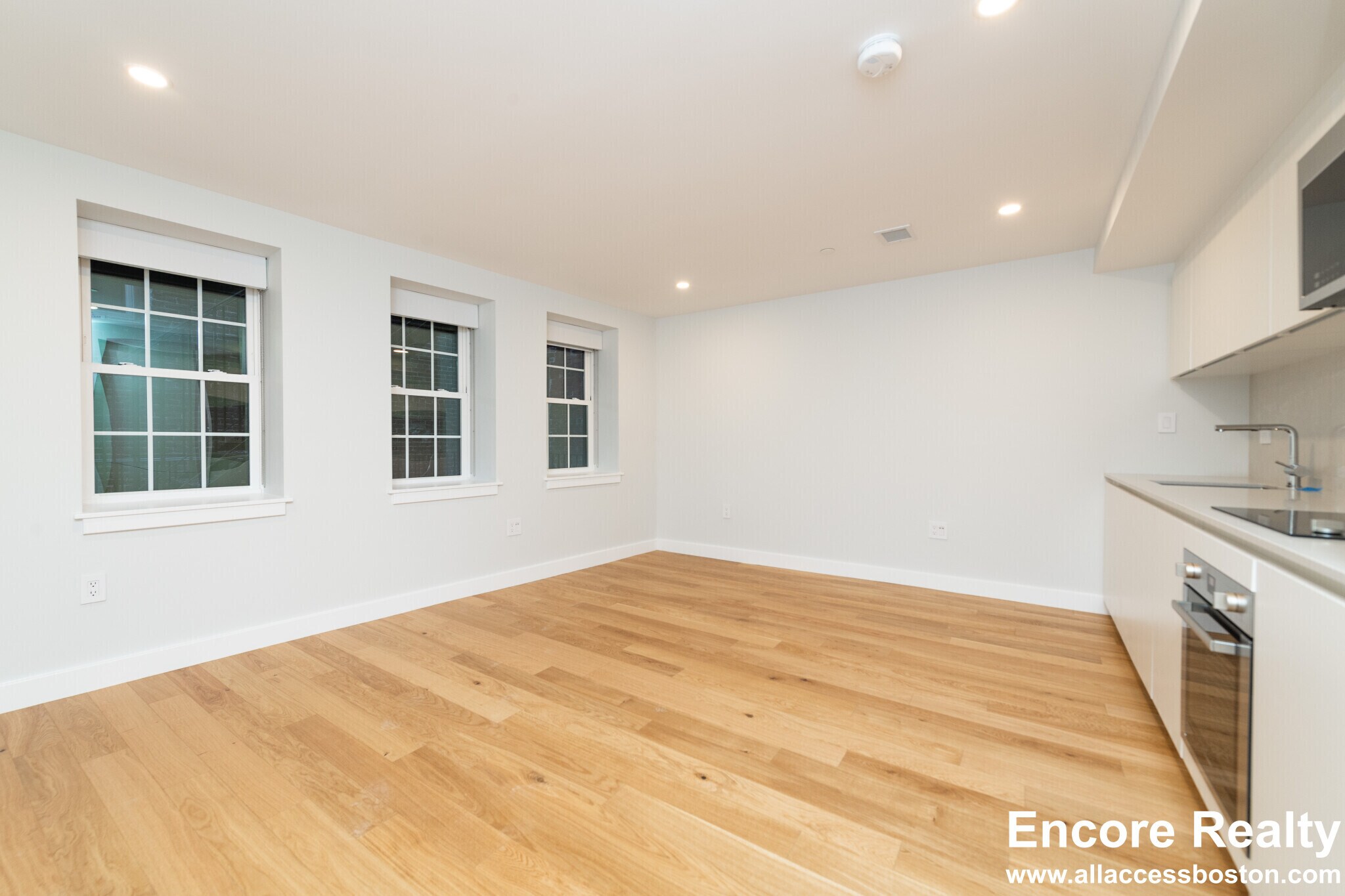 Building Photo - 22 Fleet St