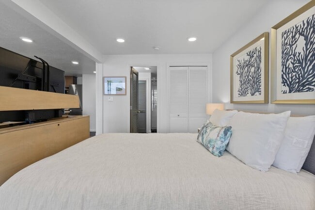 Building Photo - 53-549-549 Kamehameha Hwy