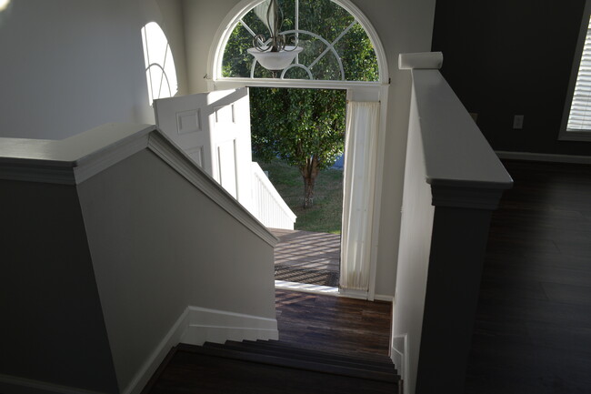 Building Photo - 3012 Nancy Dr