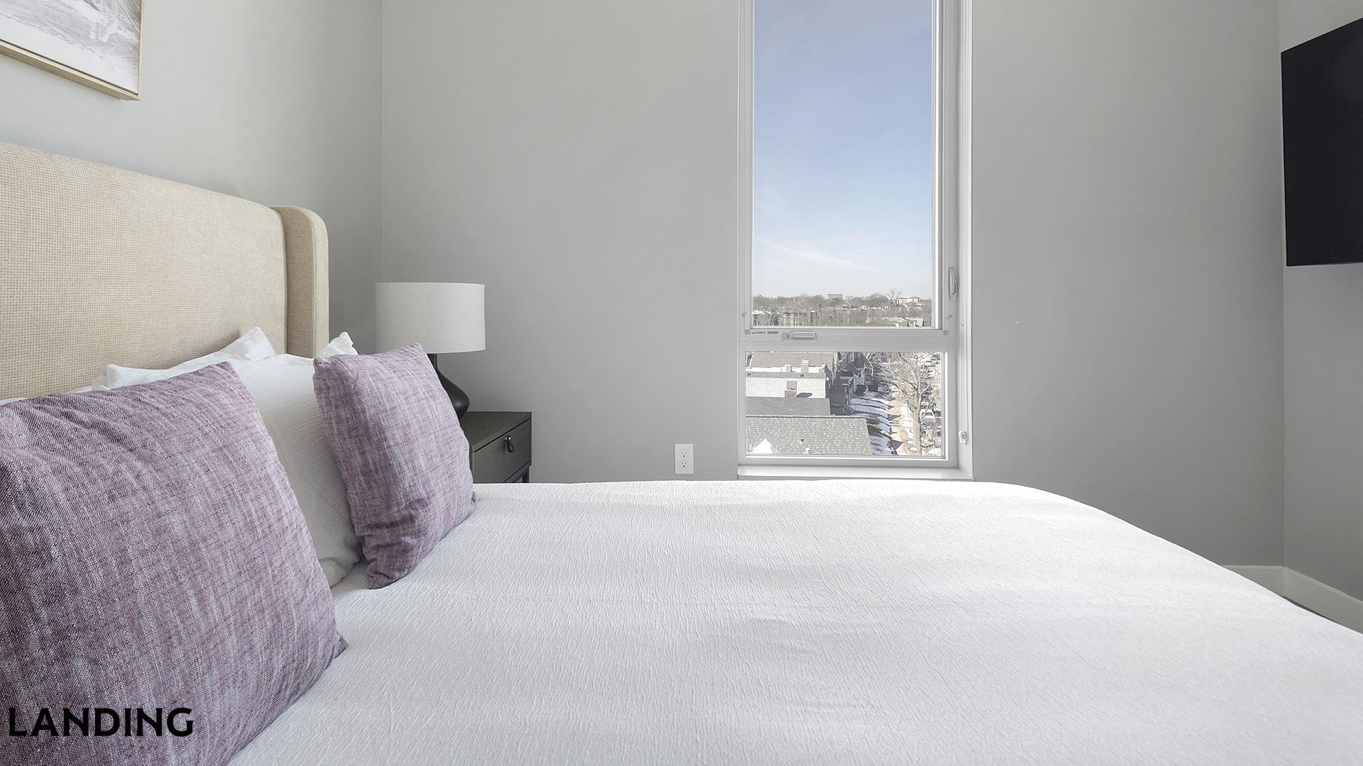 Building Photo - 299 DeBaliviere Ave