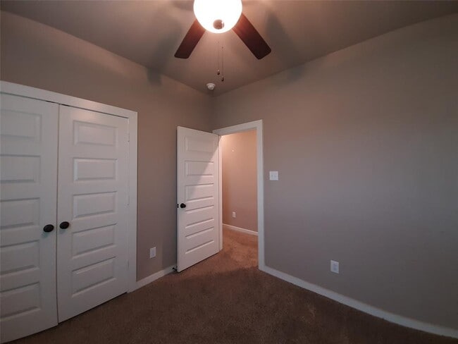Building Photo - 25563 Starling Ln