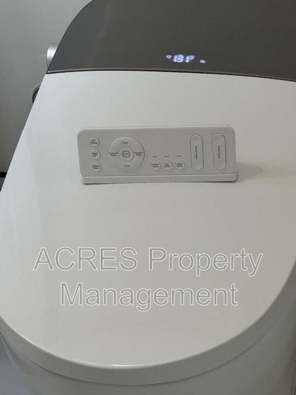 Building Photo - 9423 36th Ave SW