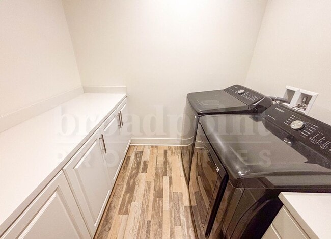Building Photo - 35759 Garrano Ln