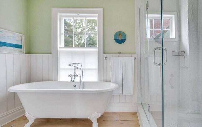 Building Photo - 20 Jefferson St