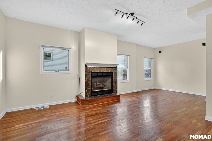 Building Photo - 5307 Herman Ave