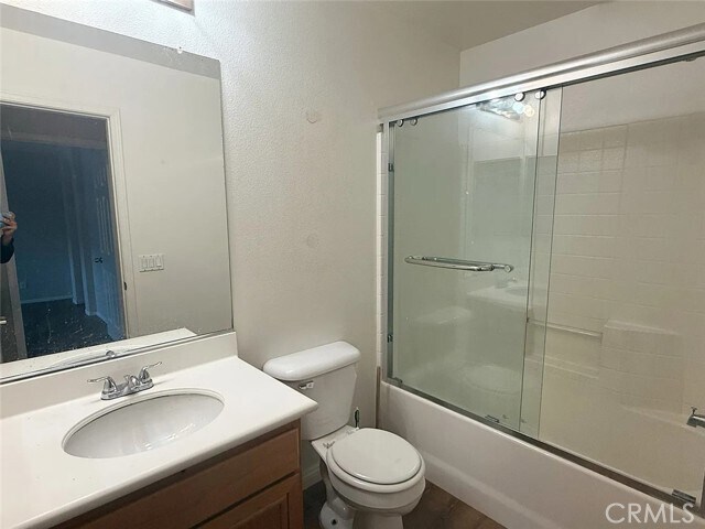 Building Photo - 1106 Terra Bella