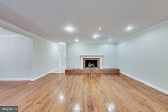 Building Photo - 14904 Claude Ln