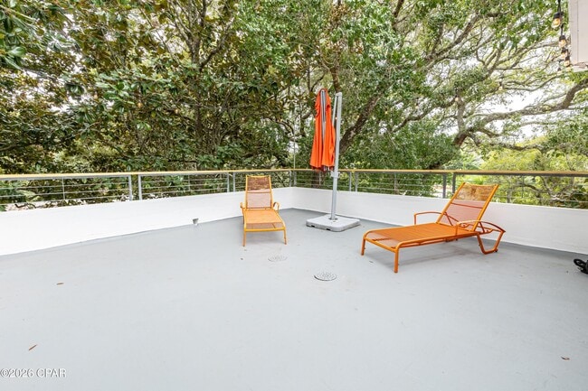 Building Photo - 2979 S County Hwy 395