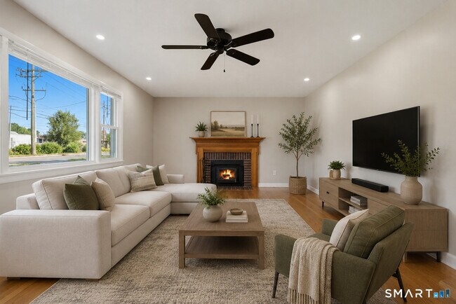 Building Photo - 177 Canal St