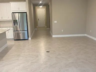 Building Photo - 324 Spg Hl Lk Lp