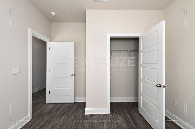 Building Photo - Newly Built 4 Bed 2 Bath Craftsman Home in Spanish Fort with Deck