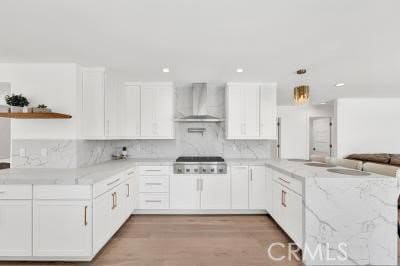 Building Photo - 18340 Sandringham Ct
