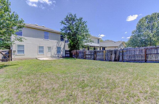 Building Photo - 236 Black Forest Rd