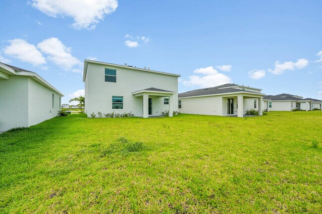 Building Photo - 3521 Angler Dr