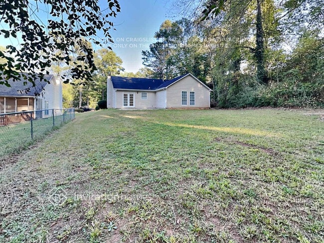 Building Photo - 236 Ashland Dr
