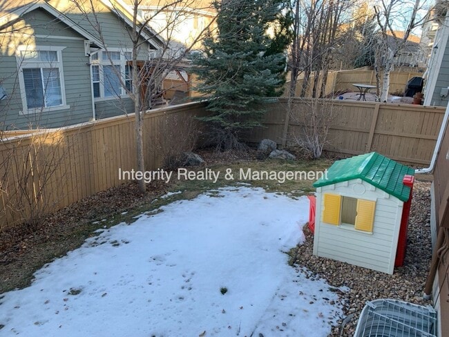 Building Photo - 3025 Redhaven Way