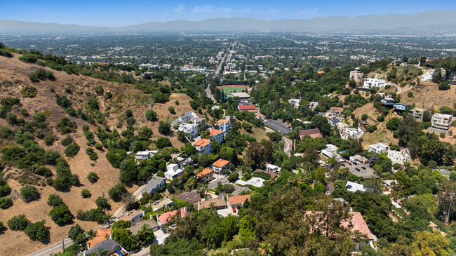 Building Photo - 3482 Coldwater Canyon Ave