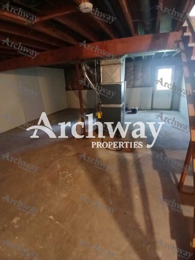 Building Photo - 1267 Petzold Dr
