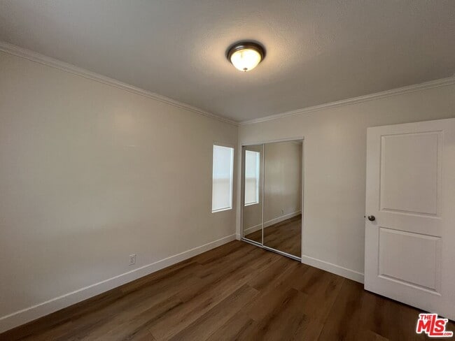 Building Photo - 1333 S Highland Ave