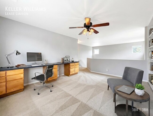 Building Photo - 6458 Showhorse Ct