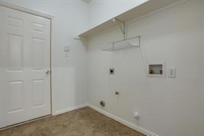 Building Photo - 1656 Knoll Wood Ct