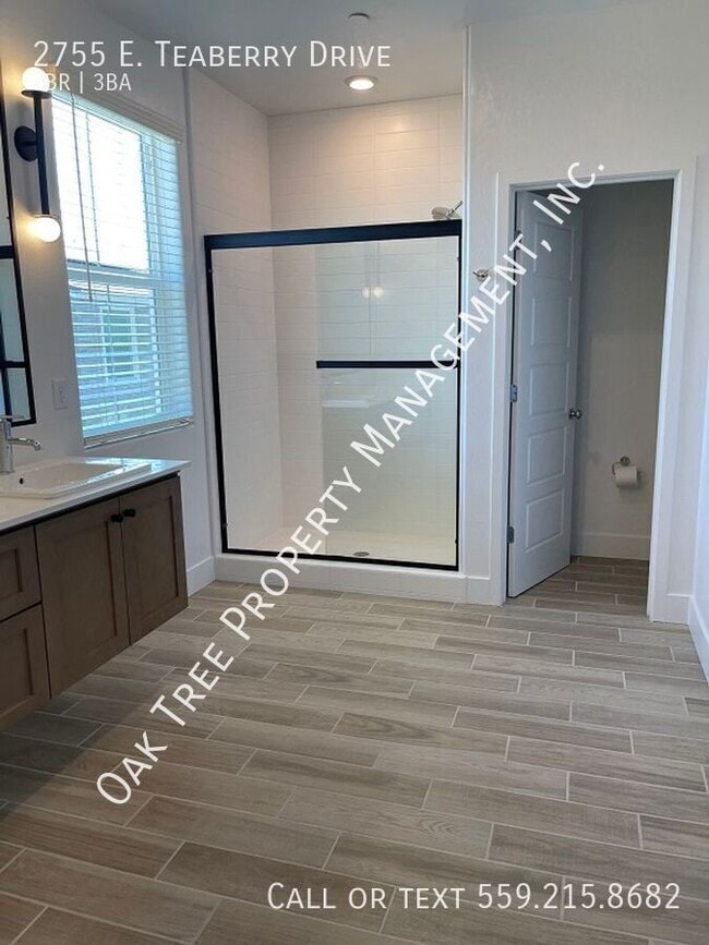 Building Photo - 2755 E Teaberry Dr