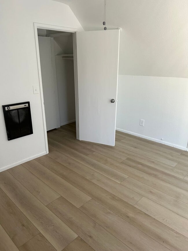 Building Photo - 3 bedroom Munds Park Home