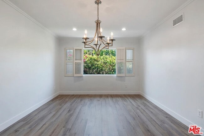 Building Photo - 11555 Duque Dr