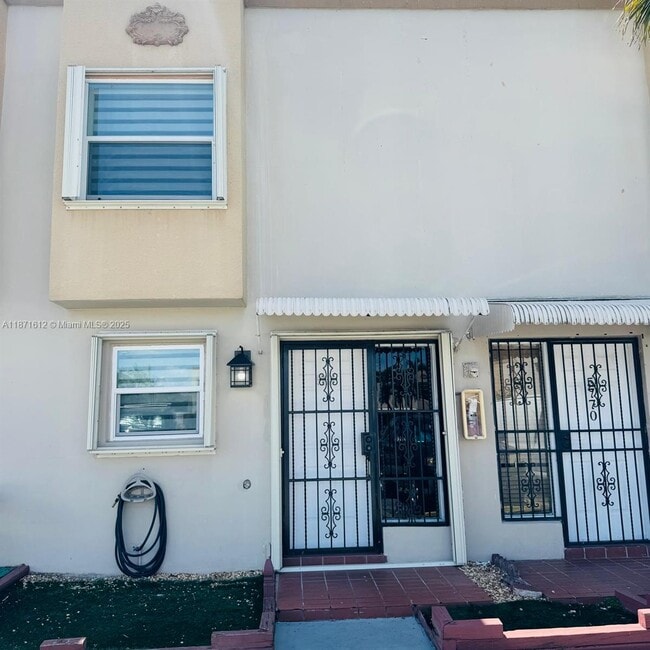 Building Photo - 5768 W 26th Ave
